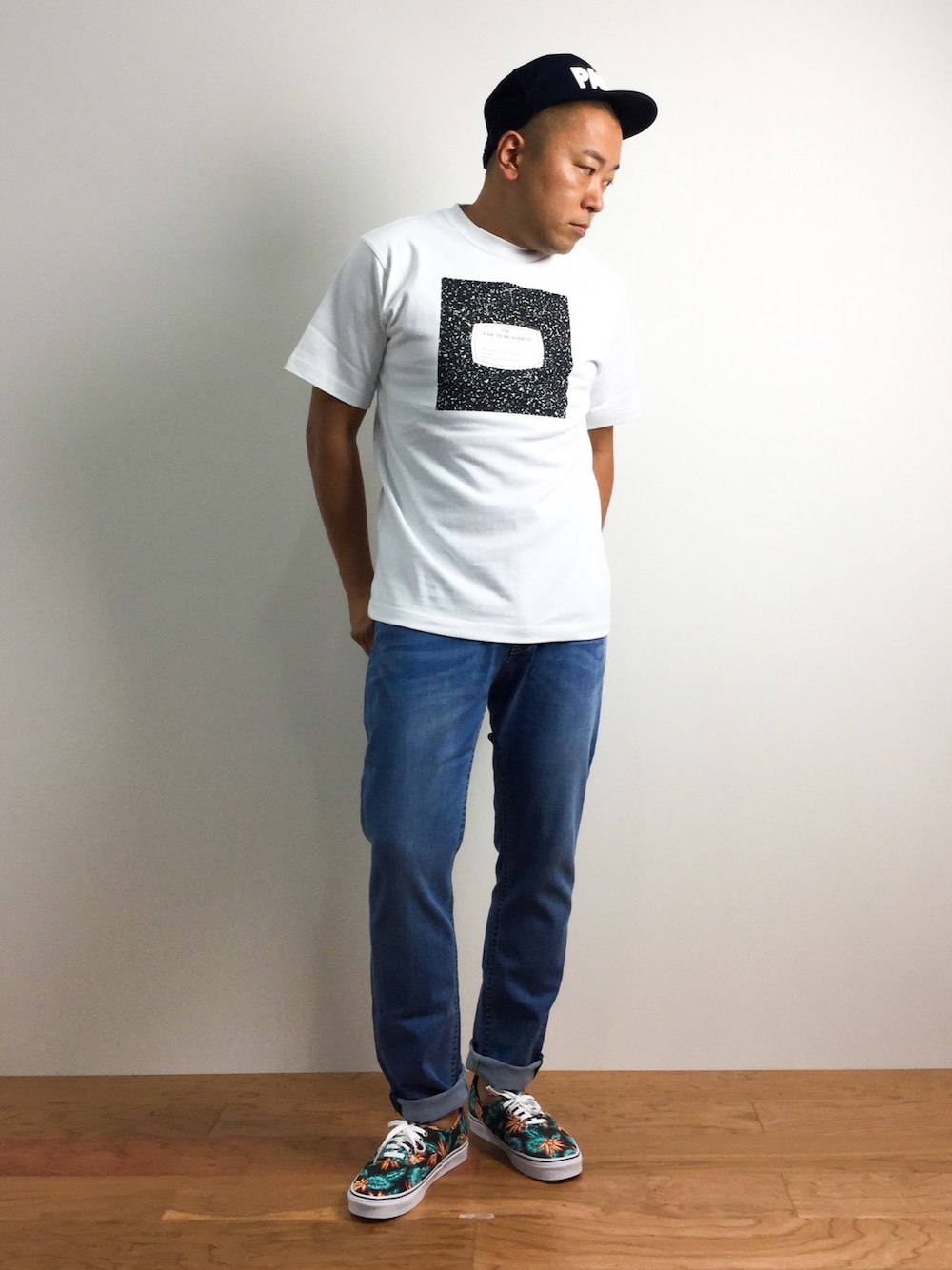「デニム、FAT、BEAMS LIGHTS、asics、VANS AUTHENTIC」｜「BasiquentiのBASIQUENTI ビッグシティーワークキャップ（キャップ、その他）」を使った、ナカガワ リュウさん（メンズ・172cm）の夏コーディネートの1枚目の写真