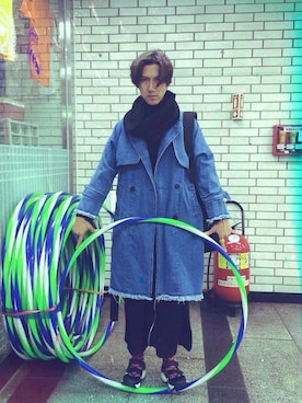 「Vivienne Westwood（ヴィヴィアンウエストウッド）のアイテム（ソックス/靴下）」を使った、XIWIさん（メンズ・172cm）の春コーディネート