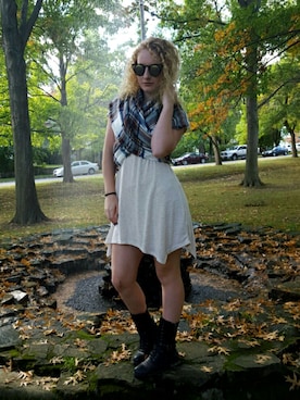 「plaid」｜「アイテム（ワンピース/ドレス）」を使った、D. Janaeさん（レディース・163cm）の秋コーディネート