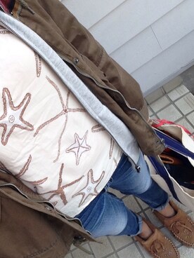 「ROXY（ロキシー）のアイテム（パーカー）」を使った、madokachangさん（レディース・168cm）の春コーディネート