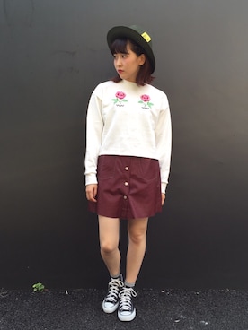 「アイテム（スウェット）」を使った、庄司彩夏さん（レディース・159cm・10代）の秋コーディネート