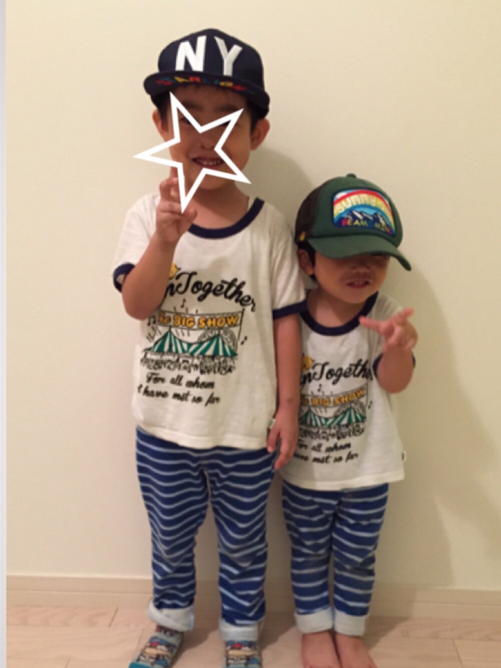「おそろいコーデ、きょうだい、しましま」｜「こども ビームスのアイテム（Tシャツ/カットソー、ホワイト系）」を使った、keeyuuさん（キッズ・100cm）の夏コーディネートの1枚目の写真