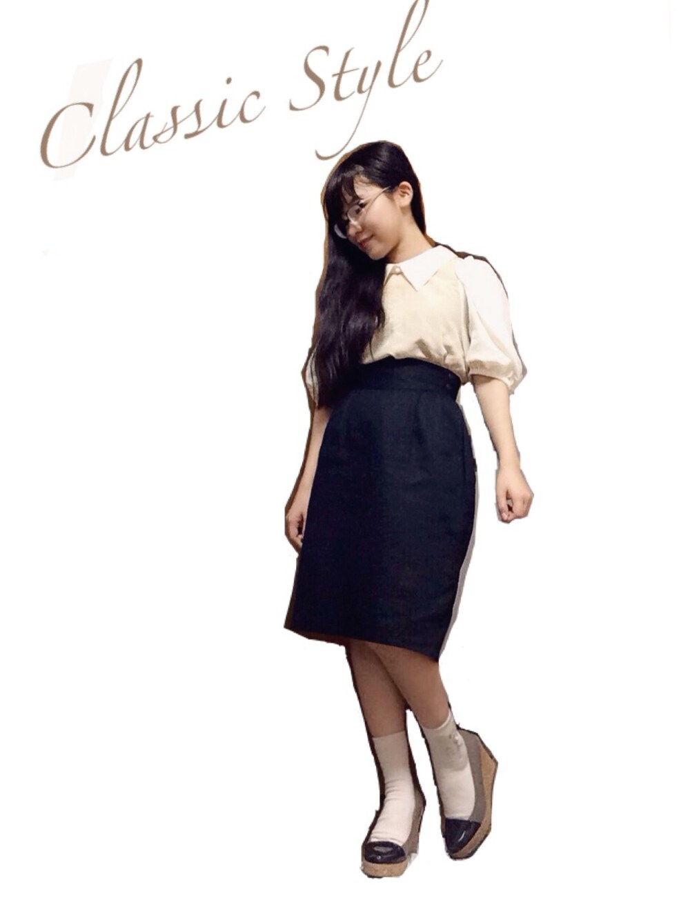 「パフスリーブ、KIKKA THE DIARY OF、tutuanna、ORiental TRaffic(ORiental TRaffic)、classic、めがね、タイトスカート、黒×ベージュ、ウエストイン」｜「ORiental TRafficのバイカラーパンプス（パンプス、ブラック系）」を使った、３ｉ９ｕさん（レディース・145cm）の夏コーディネートの1枚目の写真