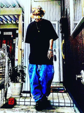 「INTERBREED（インターブリード）のアイテム（パンツ）」を使った、Dragon相馬さん（メンズ・174cm）の春コーディネート