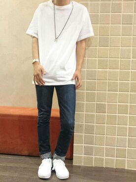 「アイテム（バングル/リストバンド）」を使った、Hideaki Mukaiさん（メンズ・178cm・10代）の春コーディネート