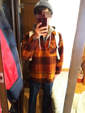 「アイテム（ミリタリージャケット、ブラウン系）」を使った、オールドリッチさん（メンズ・172cm）の冬コーディネート