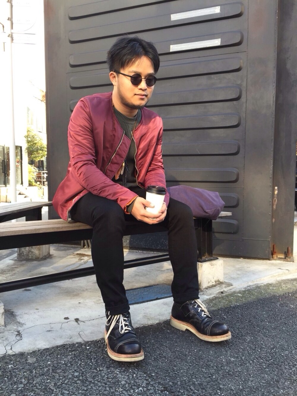 「ニット×スキニー、MA-1」｜「TAKAHIROMIYASHITATheSoloIst.のアイテム（ニット/セーター、グリーン系）」を使った、Jero Tuさん（メンズ・168cm）の冬コーディネートの1枚目の写真