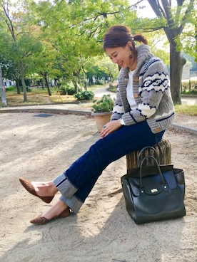 「カウチンセーター」｜「アイテム（アナログ腕時計）」を使った、PATAZOさん（レディース・163cm）の秋コーディネート