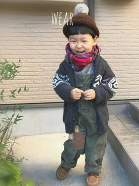 「OSHKOSH（オシュコシュ）のアイテム（カーディガン/ボレロ）」を使った、♡PON♡さん（キッズ・100cm）の冬コーディネート