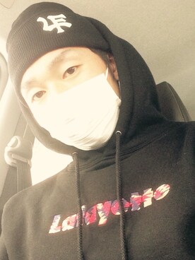 「Lafayette（ラファイエット）のアイテム（パーカー、ブラック系）」を使った、だいちゃんさん（メンズ・173cm）の冬コーディネート