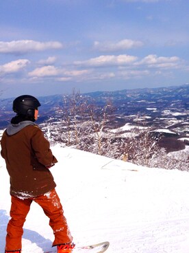 「奥中山高原のアイテム（その他、ホワイト系）」を使った、だいちゃんさん（メンズ・173cm）の春コーディネート