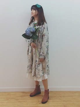 「midiのアイテム（ピーコート、ベージュ系）」を使った、_鱼涩涩し_さん（レディース・160cm）の秋コーディネート