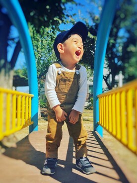 「GLOBAL WORK（グローバルワーク）のアイテム（オールインワン・サロペット）」を使った、ARATAさん（キッズ・90cm）の秋コーディネート