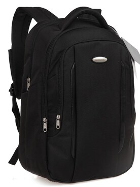 清水成美さんのコーディネート