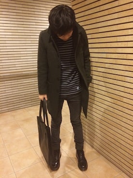 「アイテム（ステンカラーコート、グリーン系）」を使った、brさん（メンズ・170cm）の冬コーディネート