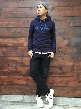 「SCOTCH & SODA（スコッチ アンド ソーダ）のアイテム（パーカー）」を使った、OGAWAさん（メンズ・168cm）の冬コーディネート