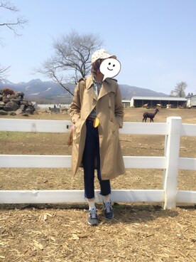 「切りっぱなしデニム」｜「アイテム（トレンチコート）」を使った、ともにゃんさん（レディース・170cm）の春コーディネート