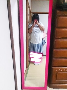 「忘れた(´・ω・｀)のアイテム（Tシャツ/カットソー、ホワイト系）」を使った、みたしゃん。さん（レディース・158cm）の秋コーディネート