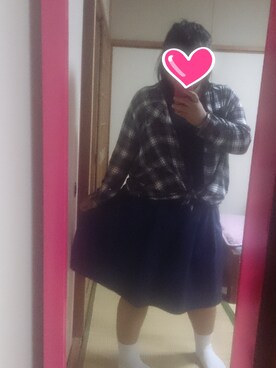 「しまむら（シマムラ）のアイテム（シャツ/ブラウス、ブラック系）」を使った、みたしゃん。さん（レディース・158cm）の秋コーディネート