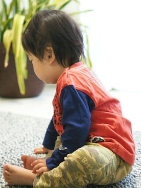 「BIT'Z（ビッツ）のアイテム（パンツ）」を使った、Manami さん（キッズ・80cm）の秋コーディネート