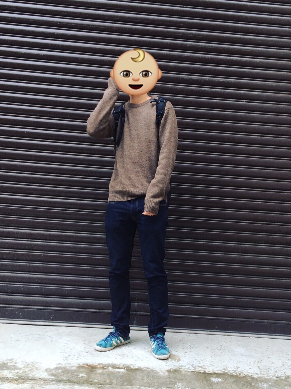 「セーター」｜「無印良品のアイテム（パンツ、ブラック系）」を使った、yoheiさん（メンズ・172cm）の秋コーディネートの1枚目の写真