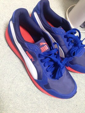 「PUMA（プーマ）のアイテム（スニーカー、ブルー系）」を使った、よこちゃんさん（メンズ・172cm）の冬コーディネート