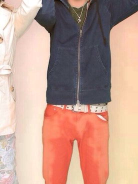 「GU（ジーユー）の（GU）スリムフィットストレートカラージーンズＡ（パンツ、レッド系）」を使った、よこちゃんさん（メンズ・172cm）の春コーディネート