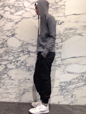 「lot holon（ロットホロン）のアイテム（Tシャツ/カットソー）」を使った、SY さん（メンズ・187cm）の冬コーディネート