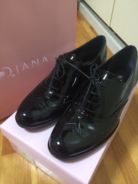 「DIANA」｜「アイテム（その他シューズ）」を使った、愛妃さん（レディース・157cm）の秋コーディネート