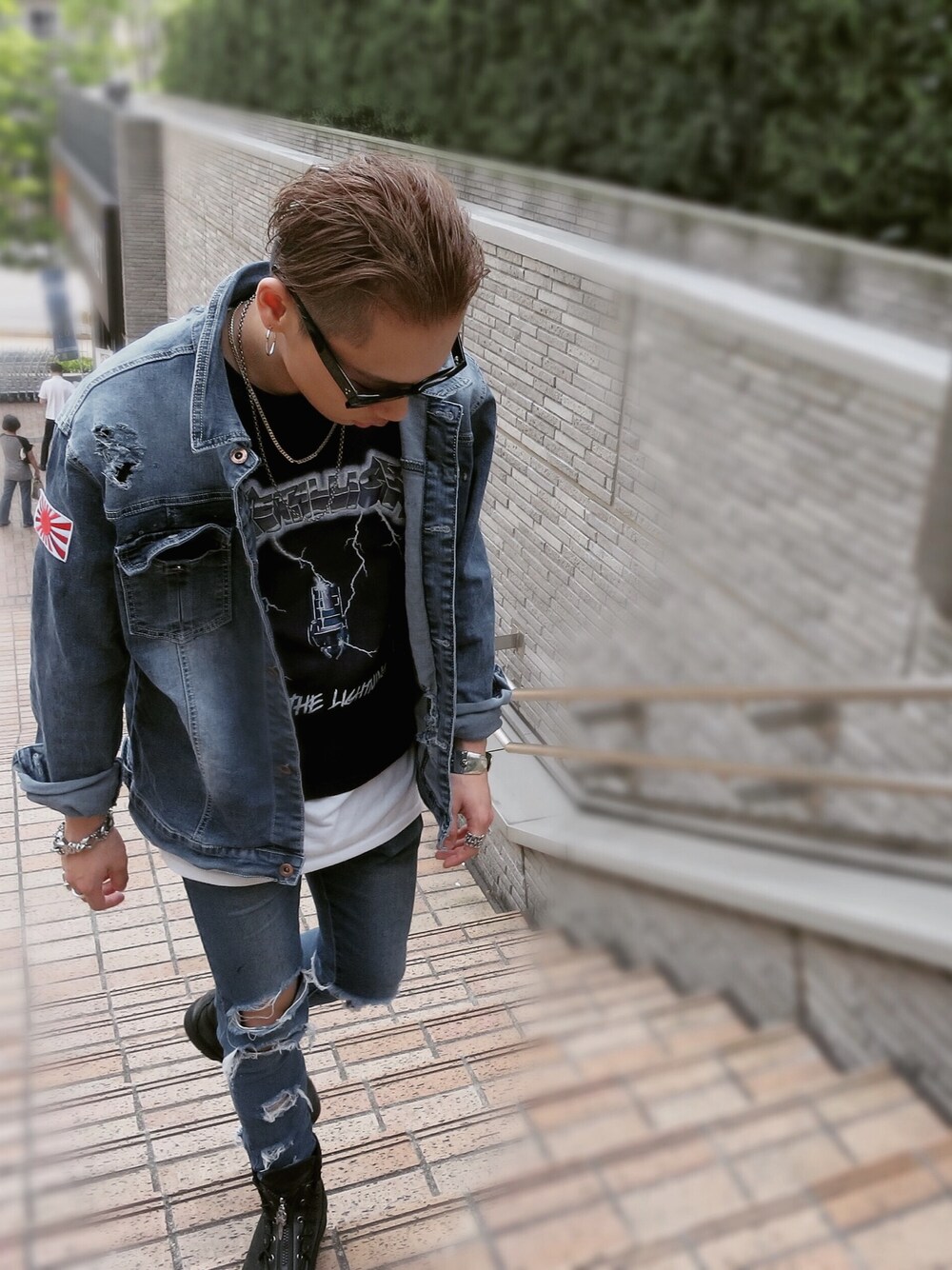 TAKA｜Fear of God Los AngelesのTシャツ/カットソーを使った 