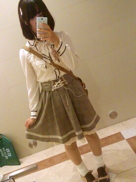 「axes femme（アクシーズファム）のアイテム（その他シューズ）」を使った、おぎまいさん（レディース・160cm）の秋コーディネート