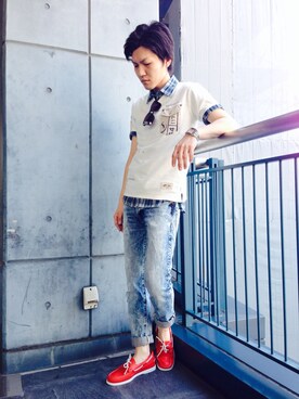 デニムパンツを使った ケミカルウォッシュ パンツ のメンズ人気ファッションコーディネート Wear