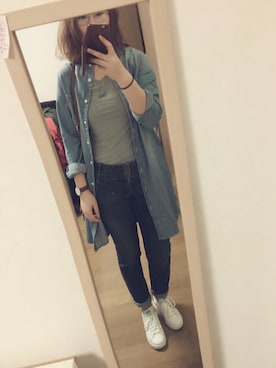 「cache cache（カシュ カシュ）のアイテム（デニムパンツ）」を使った、Eeeeteinさん（レディース・168cm）の春コーディネート