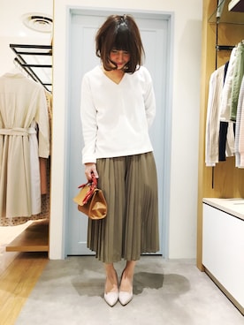 「UNRELISH（アンレリッシュ）のオペラカットパンプス（パンプス）」を使った、UNRELISH広島パルコ店さん（レディース・157cm）の冬コーディネート