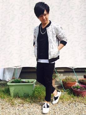 「WHITELAND（ホワイトランド）のアイテム（ミリタリージャケット）」を使った、ゆうやさん（メンズ・167cm）の秋コーディネート