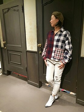 「DIESEL（ディーゼル）のアイテム（デニムパンツ、グレー系）」を使った、minamiyukiさん（レディース・158cm）の夏コーディネート