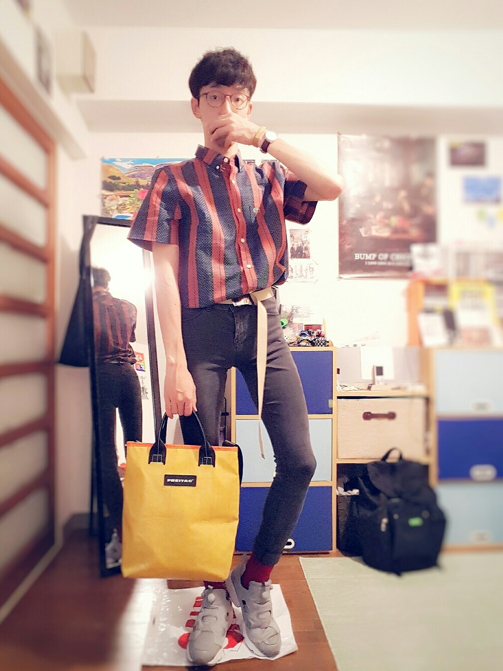 「80's、スキニーデニム、ハイウエスト、ガチャベルト、モノマネ大好きマン、モノマネ王子ほんまにすごかってん、8月になっちゃいました、people in the box、sumika、もうすぐ歳を取りソーダ」｜「LACOSTE L!VEのチェック柄 シャツ （半袖）（シャツ/ブラウス、オレンジ系）」を使った、おーはしくんさん（メンズ・173cm）の夏コーディネートの1枚目の写真