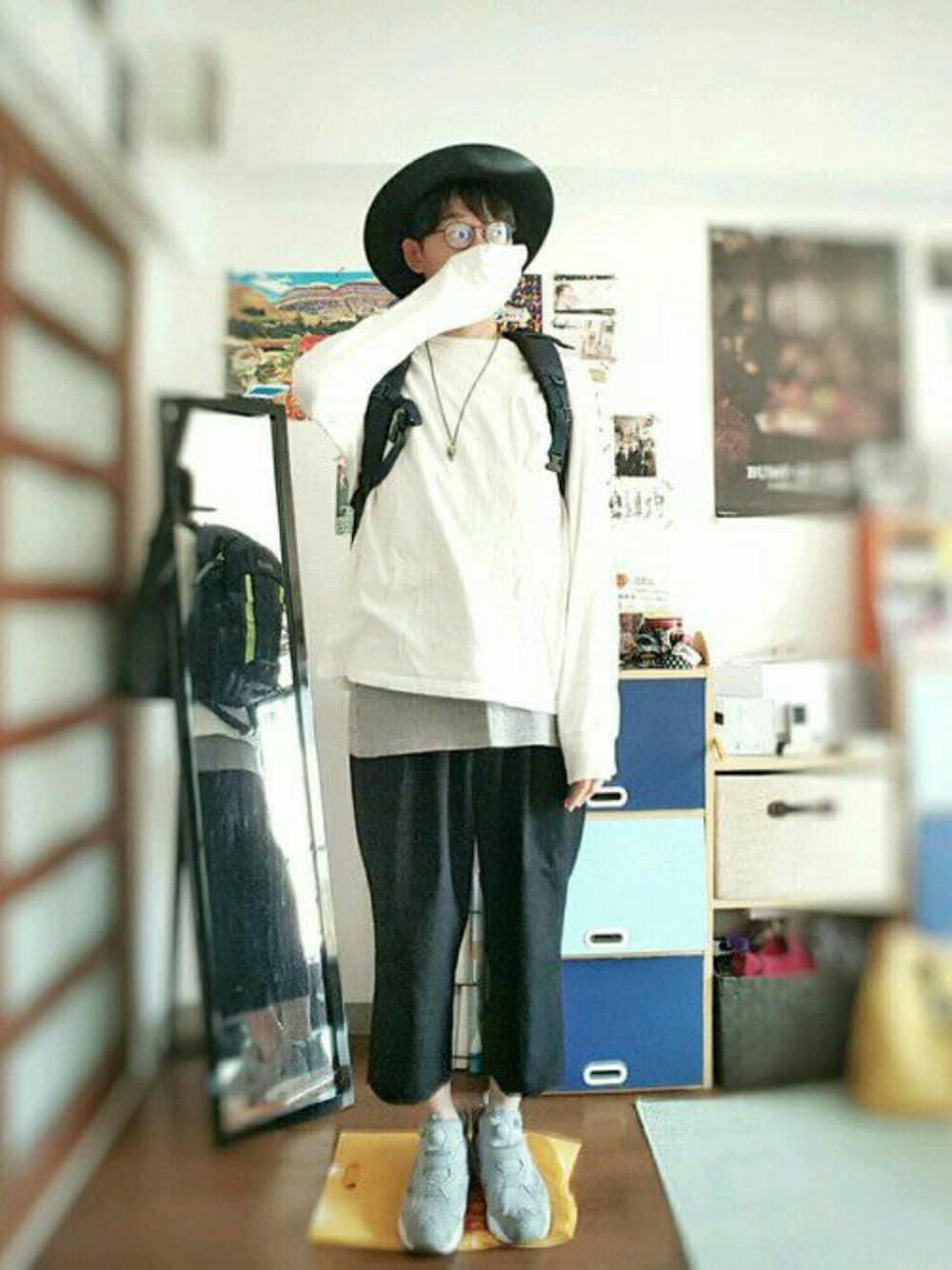 「シンプル、なんのひねりもない、ボルダリング、難しすぎ、お風呂で癒されてるなう、ドロスの登場率高め、ちな1番好きなのはユアソー、誰も興味無い、このまま結婚できずに死ぬ」｜「COLEMANのリュック トレックモーション25（バックパック/リュック、ブルー系）」を使った、おーはしくんさん（メンズ・173cm）の秋コーディネートの1枚目の写真