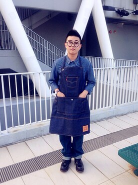 「Levis」｜「アイテム（その他アウター）」を使った、Chyinさん（メンズ・170cm）の秋コーディネート