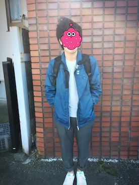 「レンガ色」｜「アイテム（グレー系）」を使った、まささん（メンズ・166cm）の秋コーディネート