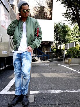 「ブリーチデニム」｜「アイテム（ミリタリージャケット）」を使った、HIROKIさん（メンズ・176cm）の秋コーディネート