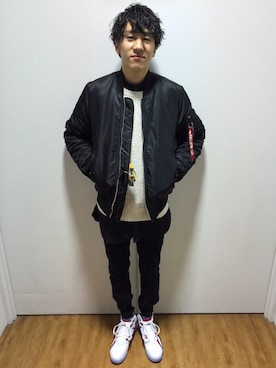 「アビレックス」｜「アイテム（その他アウター）」を使った、enokeeeeeさん（メンズ・173cm）の秋コーディネート