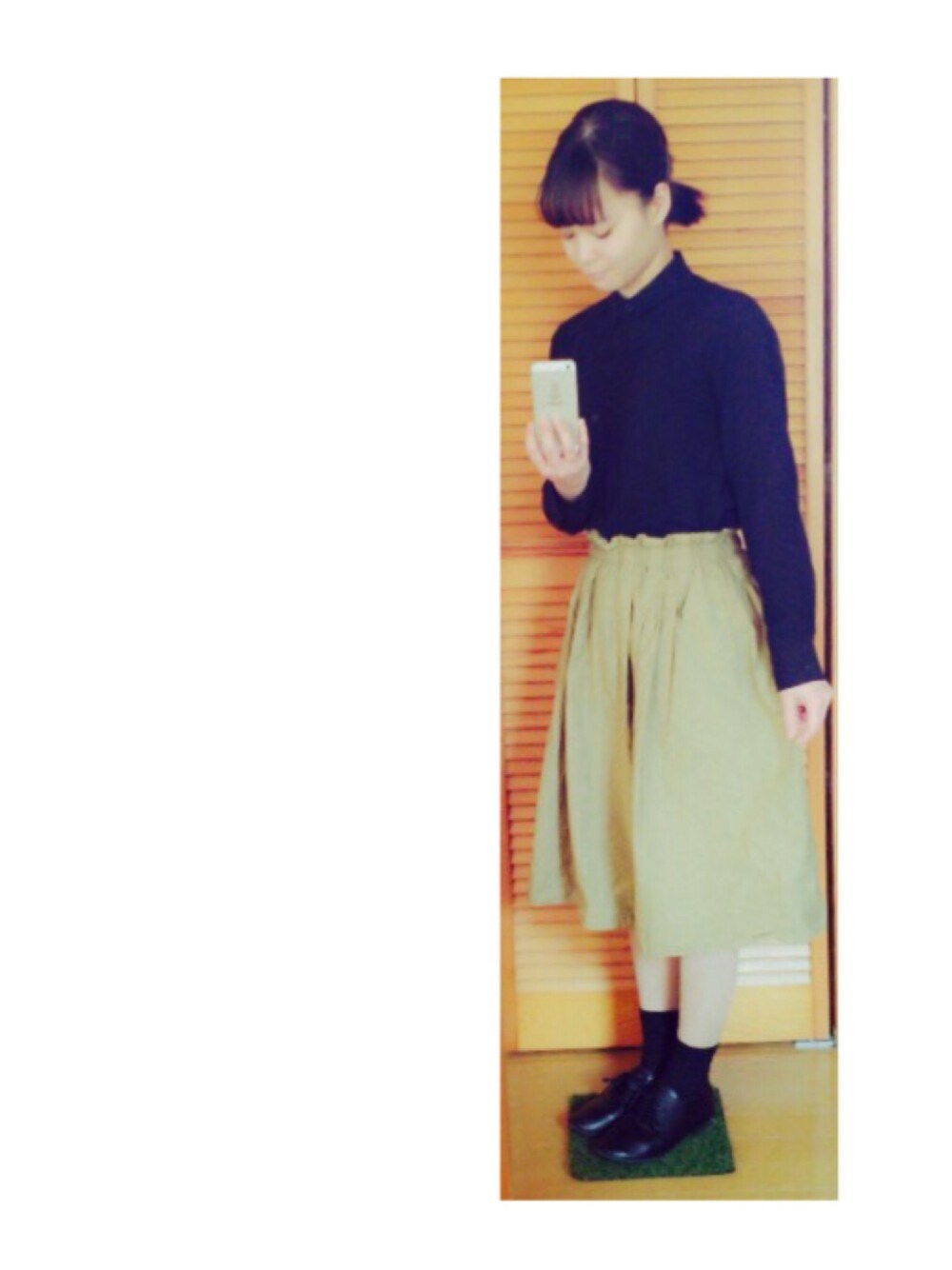 「ootd、UNIQLO、ドレスコード」｜「UNIQLOのアイテム（シャツ/ブラウス、ブラック系）」を使った、m a n a ❥❥さん（レディース・153cm）の春コーディネートの1枚目の写真