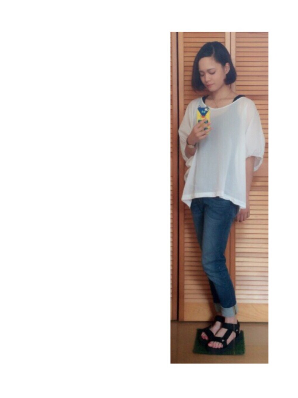 「カジュアルコーデ、夏、デニム、シンプル、スポサン、無印良品、7月WEAR夏のサンダル祭り」｜「無印良品のアイテム（トップス、ホワイト系）」を使った、m a n a ❥❥さん（レディース・153cm）の夏コーディネートの1枚目の写真