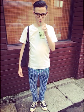 「DEMARCOLAB（デマルコラブ）のアイテム（パンツ）」を使った、Vincent Chouさん（メンズ・174cm）の夏コーディネート