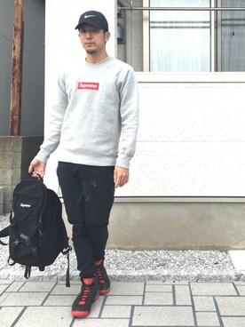 「NIKE SPORTSWEAR（ナイキスポーツウェアー）のアイテム（その他パンツ、ブラック系）」を使った、りゅういち先生さん（メンズ・178cm）の秋コーディネート