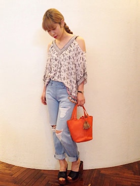 「NANO universe（ナノユニバース）のアイテム（デニムパンツ）」を使った、nano・universe 渋谷神南 Womensさん（レディース・160cm）の夏コーディネート