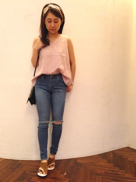 「アイテム（マフラー）」を使った、nano・universe 渋谷神南 Womensさん（レディース・160cm）の夏コーディネート