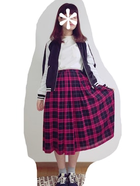 「RETRO GIRL（レトロガール）のアイテム（スタジャン）」を使った、TÅMOさん（レディース・168cm）の春コーディネート