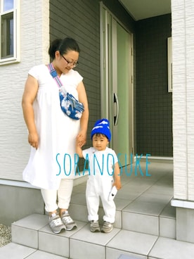 「アイテム（ボディバッグ/ウエストポーチ、ブルー系）」を使った、☁︎•ꇵ͒•`s☺︎+sa*॰¨̮さん（レディース・153cm）の春コーディネート